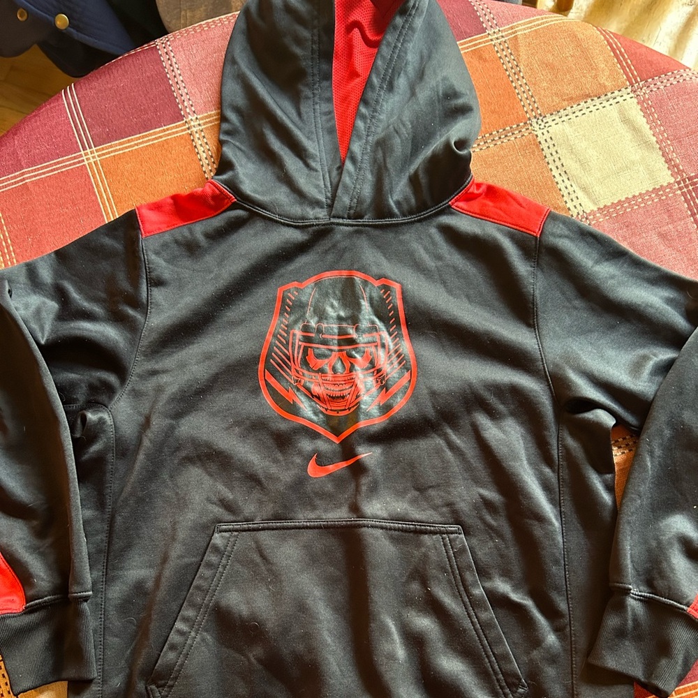Light worn boys bike dri fit sweat shirt